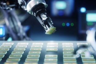 芯片法案+禁令三連擊 中國半導體如何前行