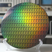 氧化鎵打開芯片大戰(zhàn)新篇章！